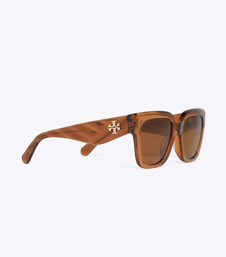 Tory Burch diseñador gafas de sol y anteojos Kira Square Sunglasses en TRANSPARENT WHISKEY detalle