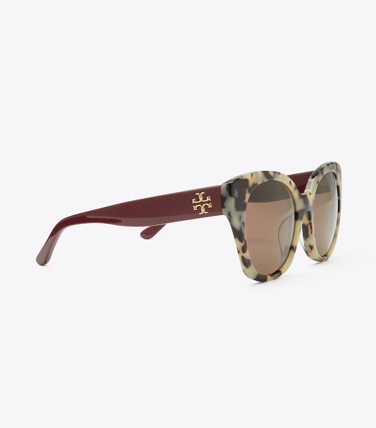 Tory Burch designer sunglasses & eyewear Kira Square Sunglasses in DALMATION TORTOISE/BORDEAUX detail