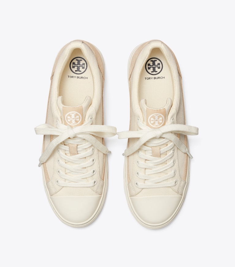 Tory Burch designer sneakers Klassischer Court Sneaker in IVORY CANVAS / NEW CREAM angle