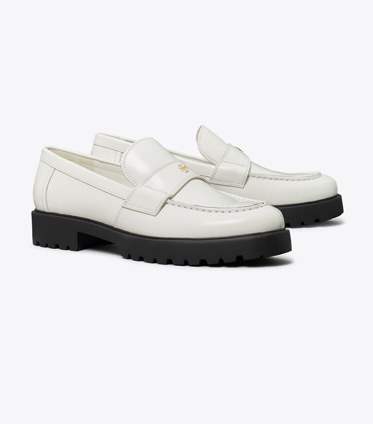 Tory Burch designer loafers Klassischer Loafer mit Profilsohle in DOVE WHITE angle