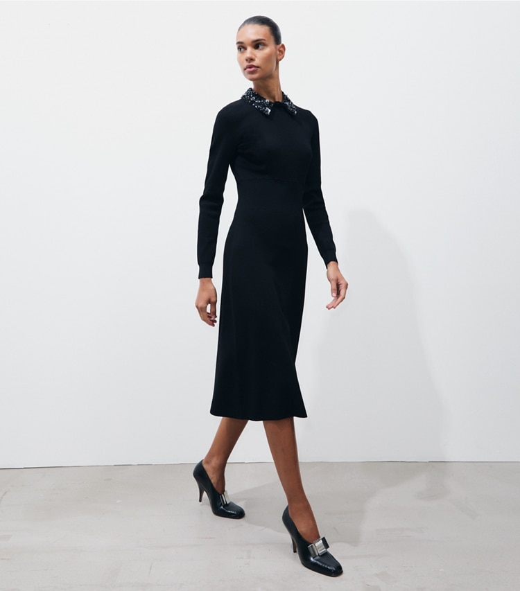 Tory Burch designer kleider Kleid aus Viskose mit verziertem Kragen in BLACK modell von vorn