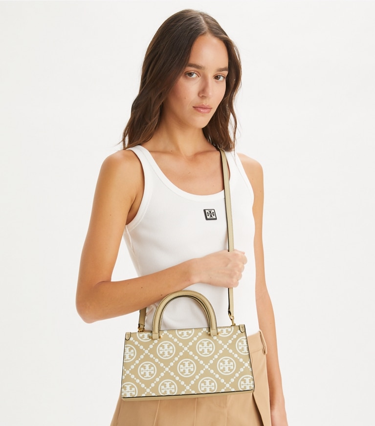 Tory Burch designer henkeltaschen Kleine, kontrastierend geprägte Tote Bag im Querformat mit T-Monogramm in Beige angle