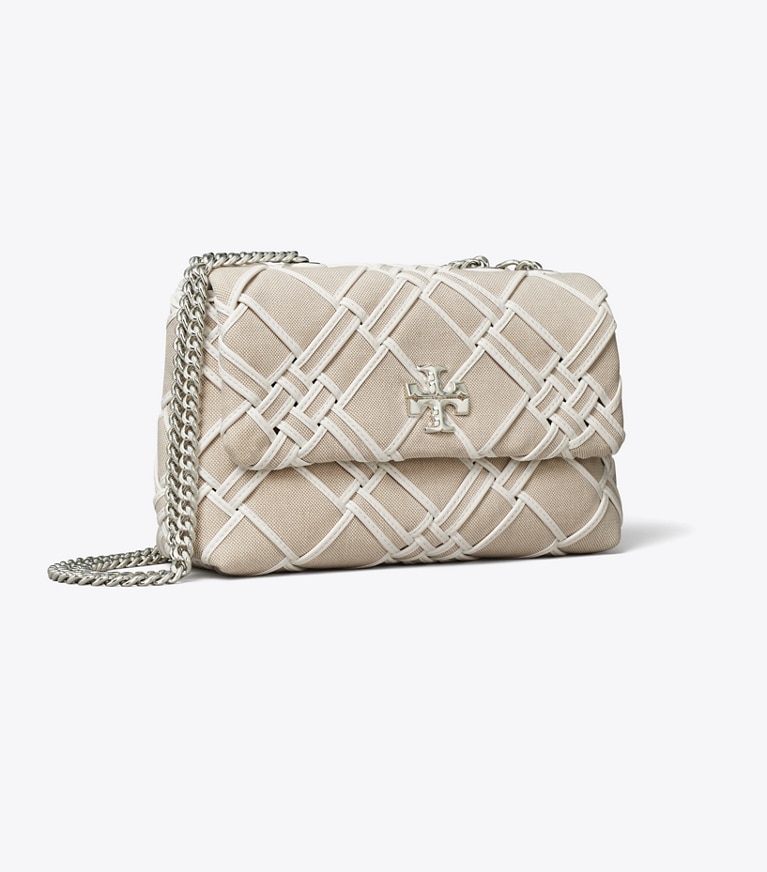 Tory Burch designer schultertaschen Kleine, wandelbare Kira Schultertasche aus gewebtem Canvas in Natural / Blanc angle