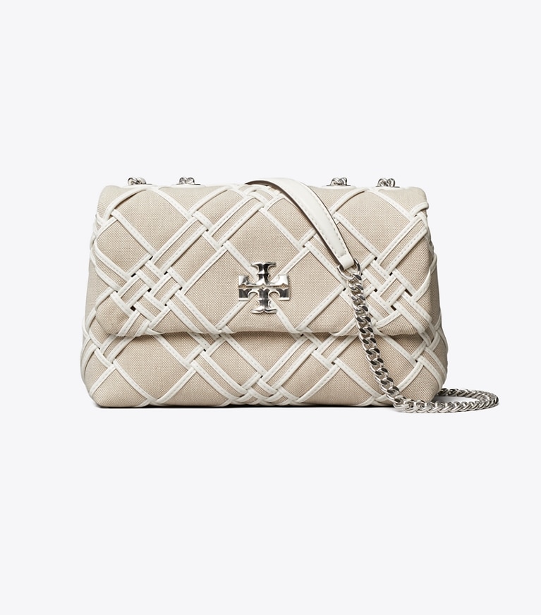 Tory Burch designer schultertaschen Kleine, wandelbare Kira Schultertasche aus gewebtem Canvas in Natural / Blanc angle