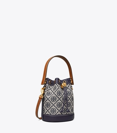 Tory Burch designer crossbody bags Kleine Beuteltasche aus Jacquard mit T-Monogramm in Tory Navy angle