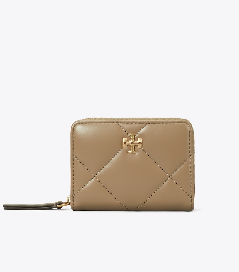 Tory Burch designer geldbörsen Kleine Kira Geldbörse mit Rautensteppung und umlaufendem Reißverschluss in Taupe Oak angle