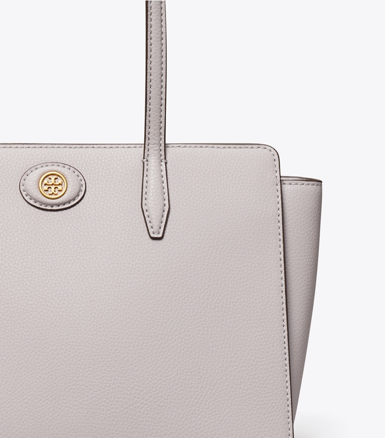 Tory Burch designer tote bags Kleine Robinson Tote Bag aus Strukturleder in Bay Gray detail