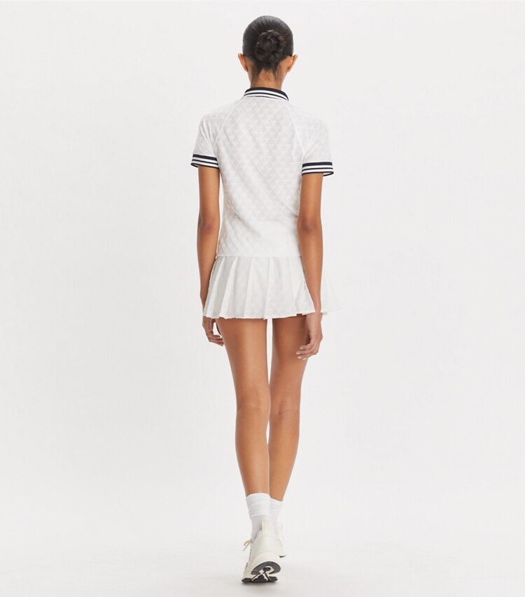 Tory Sport designer unterteile Kurzer Tennisrock aus Terry-Jacquard in Snow White on model back