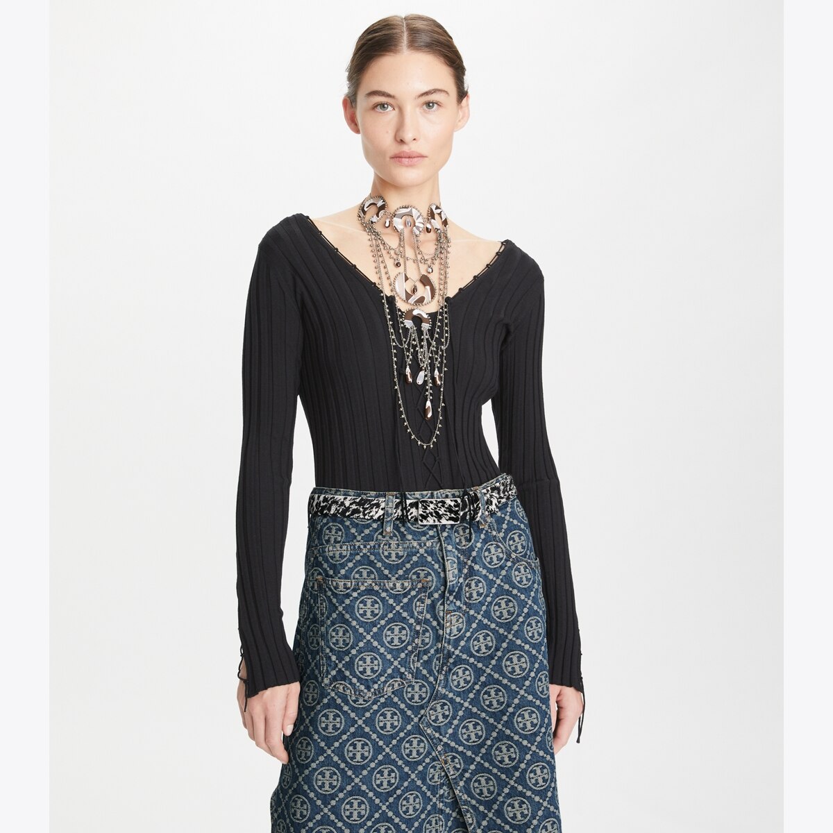 LACE-UP WOOL SWEATER - thumbnail 2