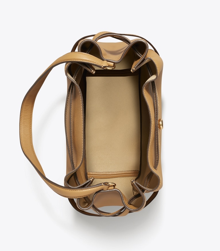 Tory Burch designer sacs porté épaule Large Romy Bucket Bag in Tiramisu angle