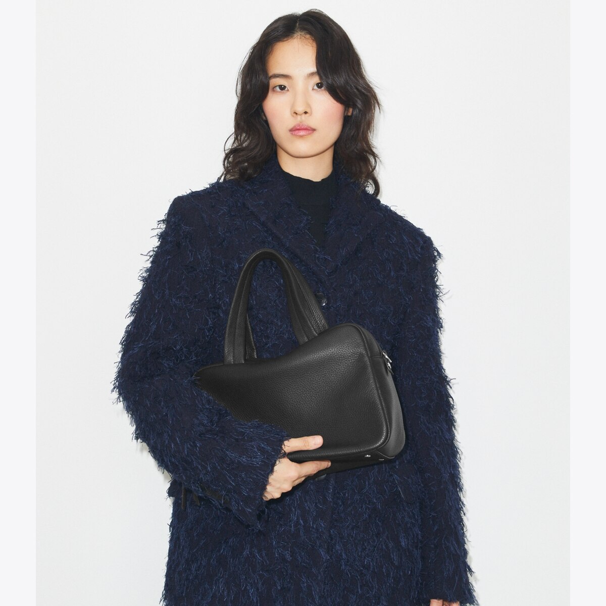 LEATHER SATCHEL - thumbnail 3