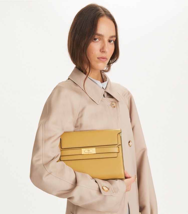 Tory Burch designer shoulder bags Lee Radziwill Shoulder Bag in Macadamia additional on model