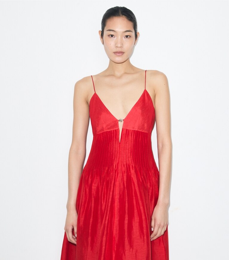 Tory Burch designer kleider Leinenkleid in Bright Red on model detail