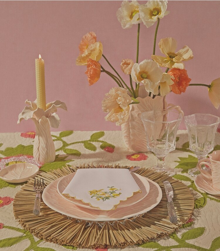 Tory Burch designer tabletop & drinkware Lettuce Ware Canapé Plate, Set of 4 in Pale Pink runway