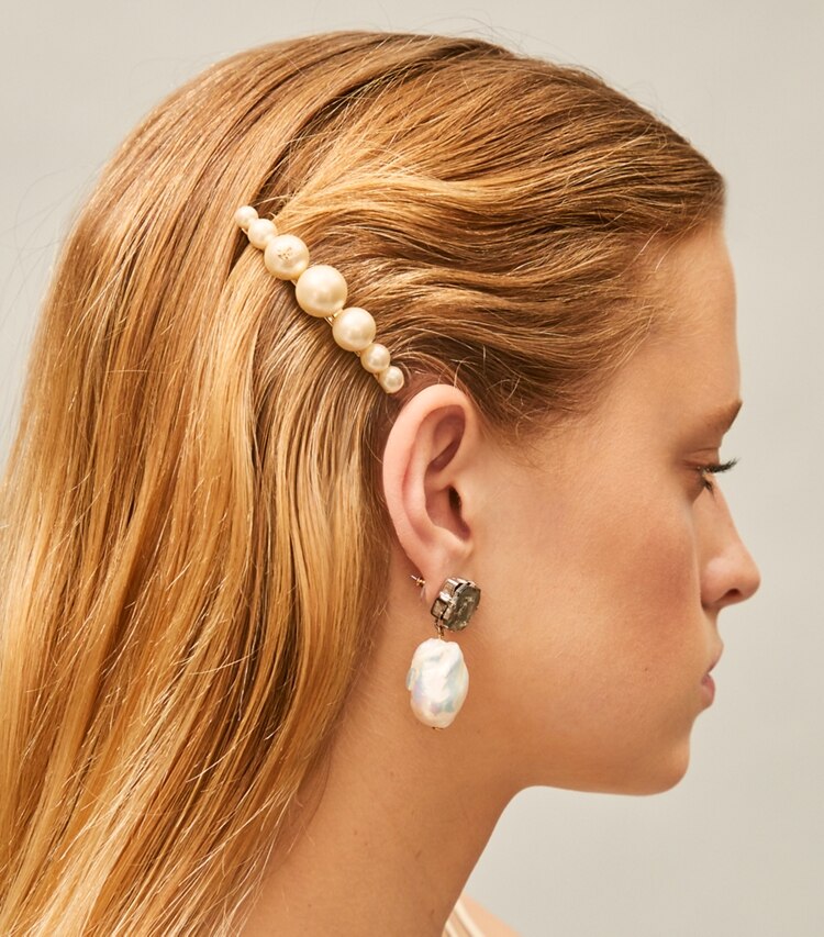 Tory Burch designer hair pins Logo Pearl Hair Clip in Tory Gold/Pearl accessory on model