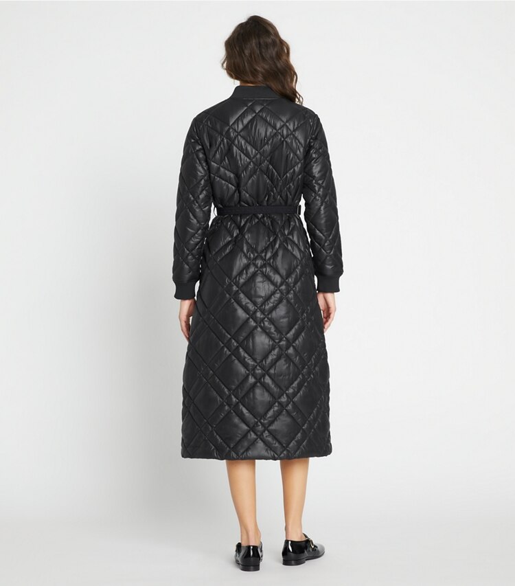 Tory Burch designer mäntel Loriner Steppmantel in Black on model back
