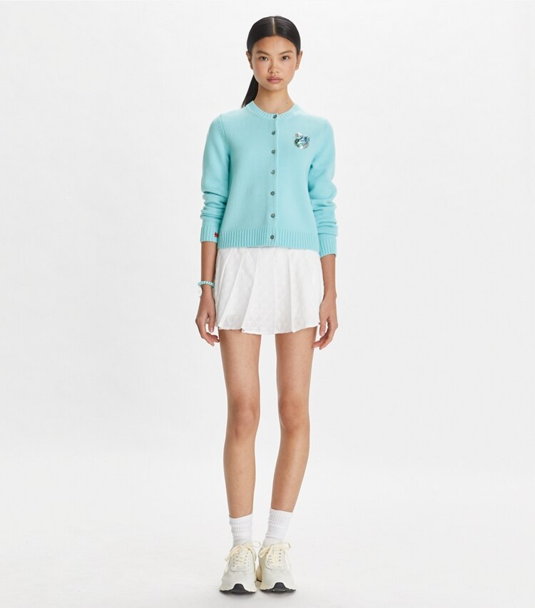 Tory Sport designer セーター ラッキーダック メリノウール カーディガン in Pastel Sky モデル前面