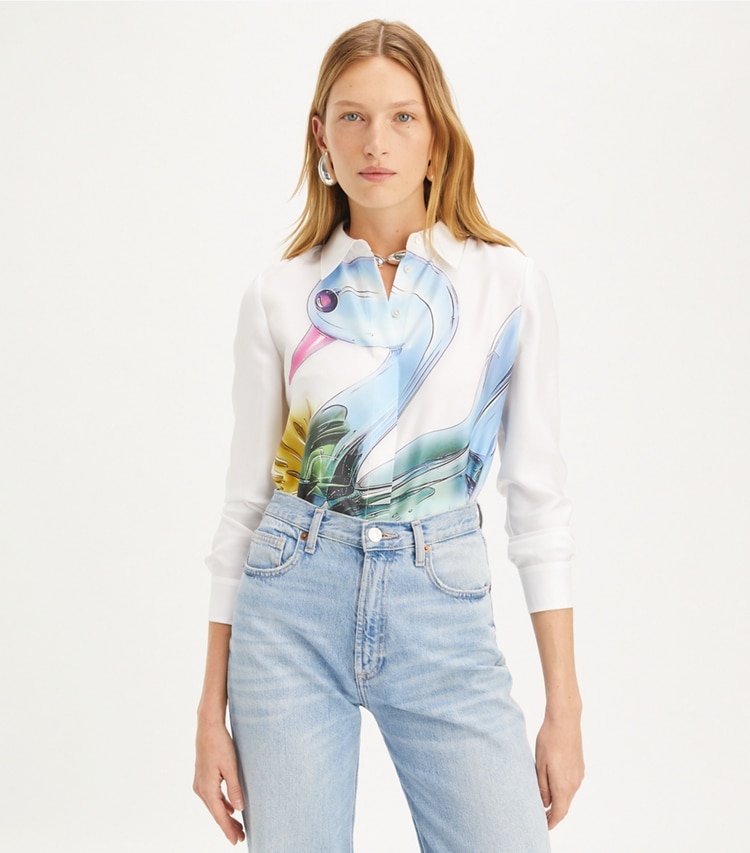 Tory Burch designer トップス ラッキーダック シルク シャツ in Blue Glass Swan on model detail