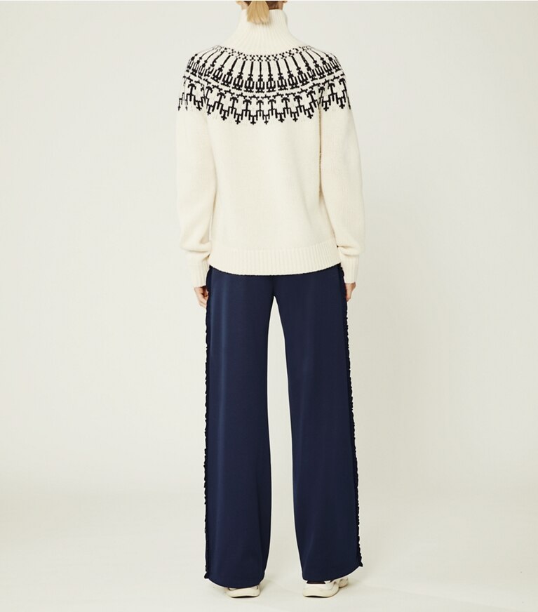 Tory Sport designer maglioni Maglione Fair Isle in lana merino in Snow White Mountain Fair Isle on model back