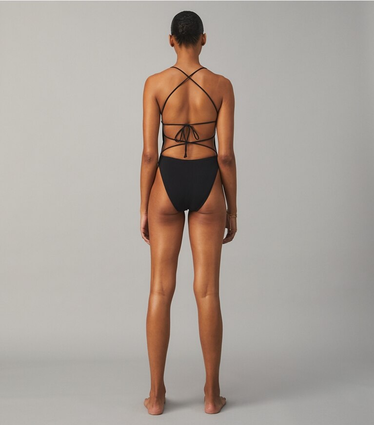 Tory Burch designer une pièce Maillot de bain une pièce uni noué au dos in Black on model back