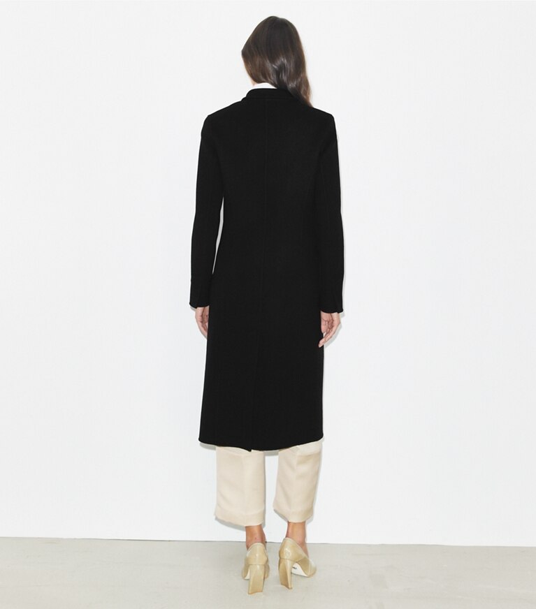 Tory Burch designer manteaux Manteau de laine dans Black sur modèle, de dos
