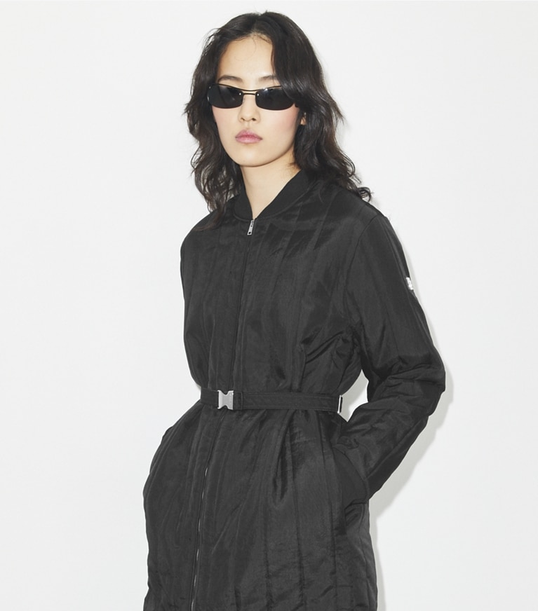 Tory Burch designer manteaux Manteau matelassé en nylon in Black front