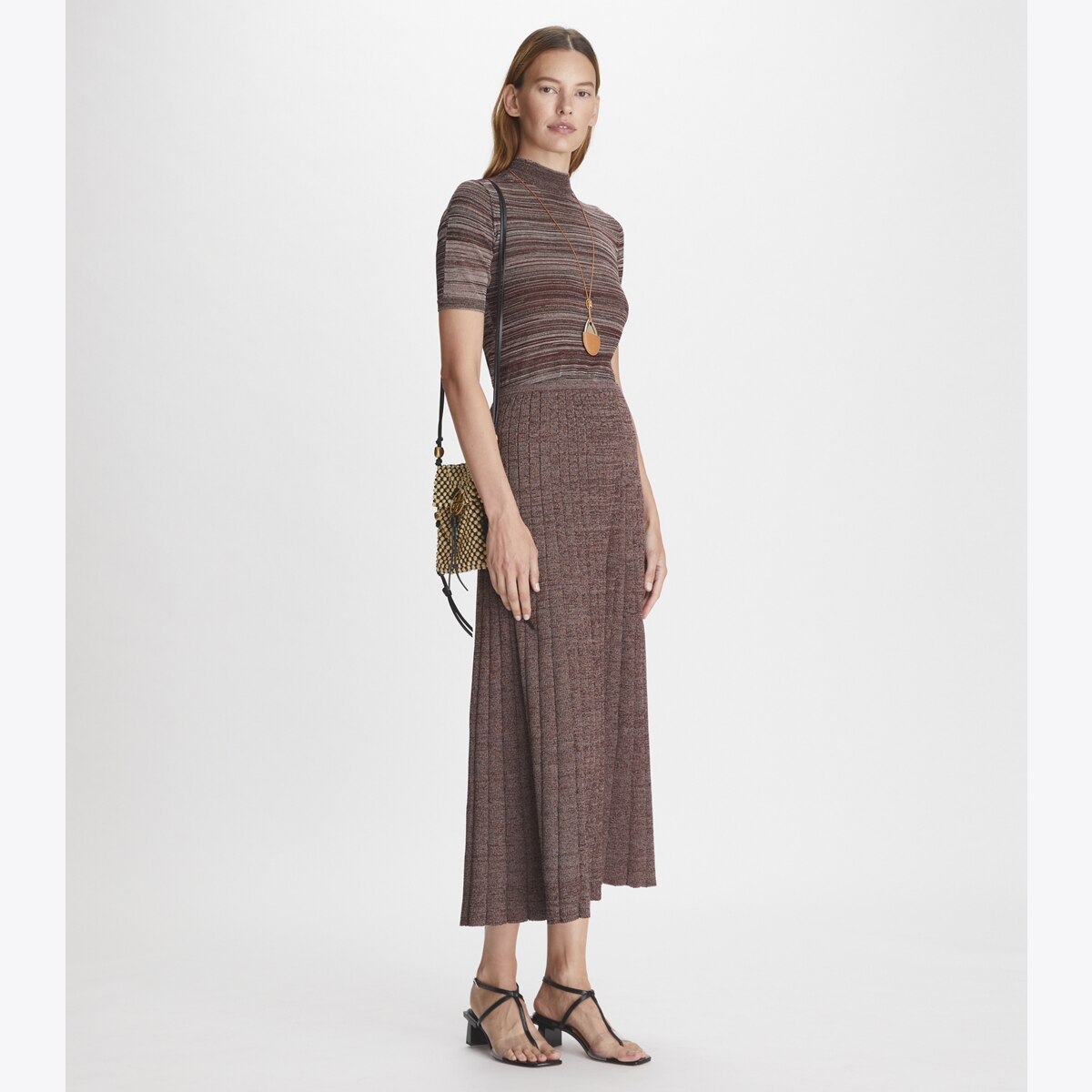 marled-rib-skirt-on-model-