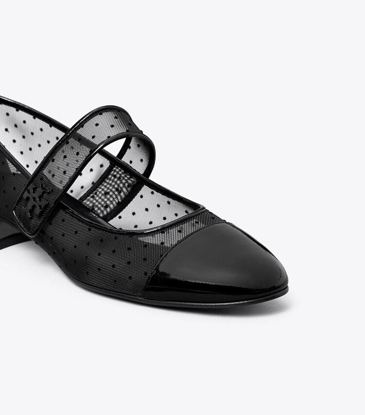 Tory Burch designer loafers Mary Jane Flat mit Zehenkappe und Absatz in NERO / PERFECT BLACK detail