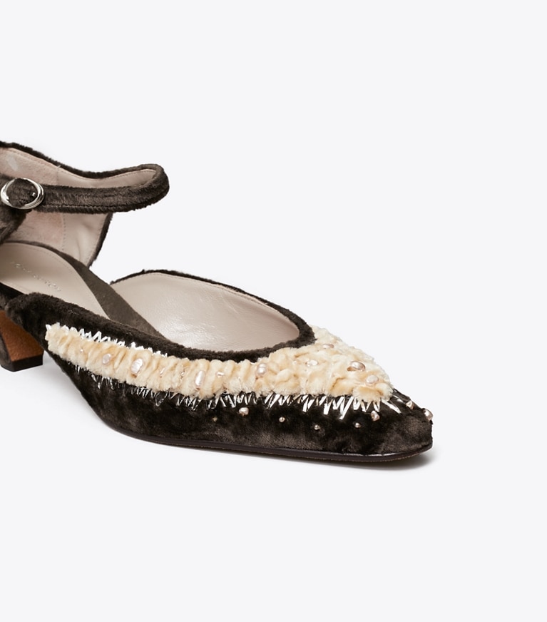 Tory Burch designer heels Mary Jane Pump in CACAO detail