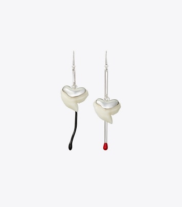 Tory Burch designer earrings Matchstick Shark Tooth Earring in Tory Silver / Ivory / Black front
