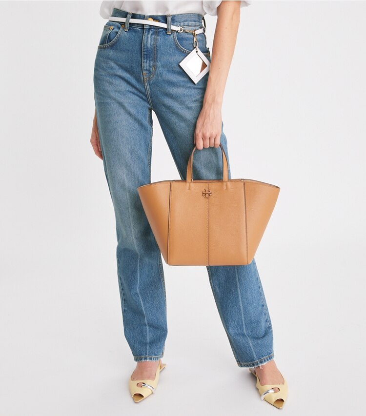 Tory Burch designer henkeltaschen McGraw Carryall in Tiramisu additional on model