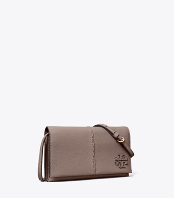 Allboutbags - Tory Burch 55222 Miller Mini Bucket Bag Black . . Detail :  Fits all phone size up to an iphone XS and samsung galaxy 9+ Leather Toggle  bridge closure Top
