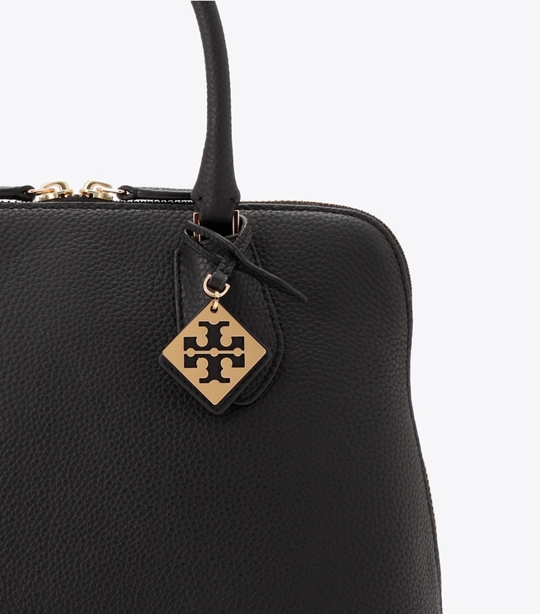 Tory Burch designer サッチェルバッグ スウィング ペブルド ミディアムバッグ in Black angle
