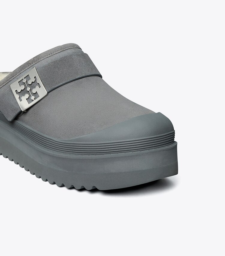 Tory Burch designer loafers Mellow Plateau-Pantolette in CHARCOAL GRAY / SILVER detail