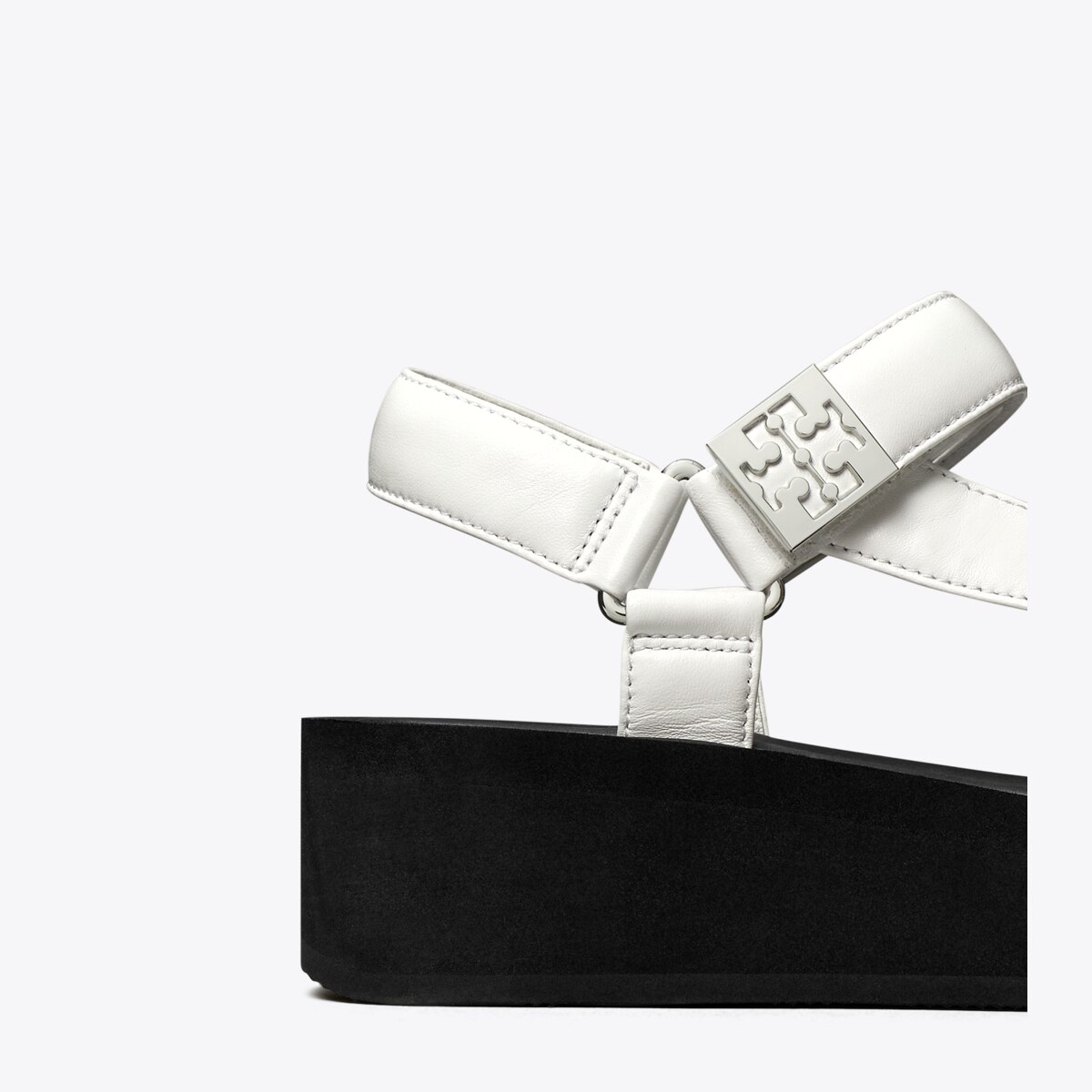 【TORY BURCH】プラットフォームソールがイイ♪オシャレな♪夏♪ TORY BURCH】プラットフォームソールがイイ♪オシャレな♪夏♪