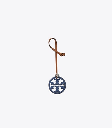 Tory Burch designer バッグチャーム＆キーリング ミラー ロゴ バッグチャーム in Soft Blue front