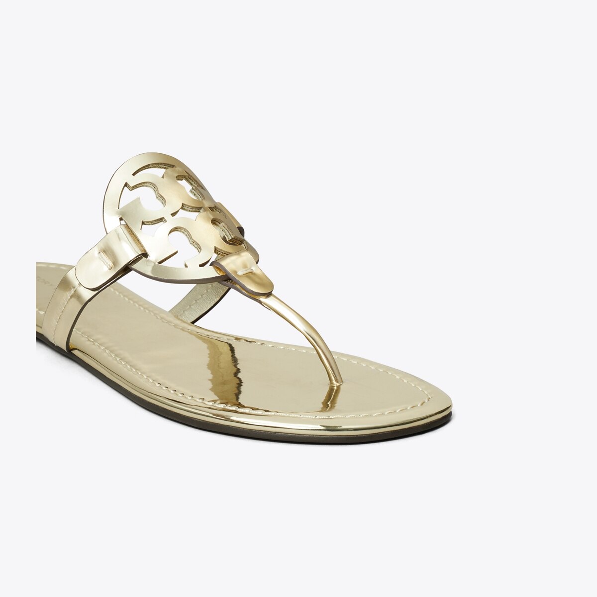 TORY BURCH カフリロコフラクサンタル 1496570 104 TORY BURCH カフリロコフラクサンタル 1496570 104 (Tory Burch