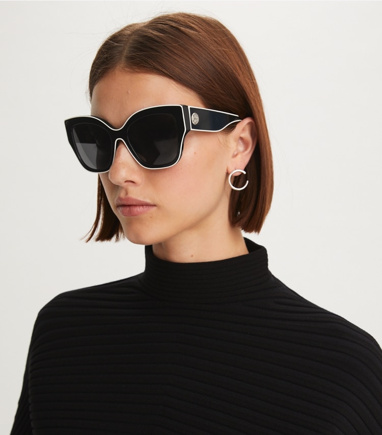 Tory Burch designer サングラス＆アイウェア オーバーサイズ キャットアイ サングラス in BLACK W/IVORY PIPING/SOLID GREY accessory on model
