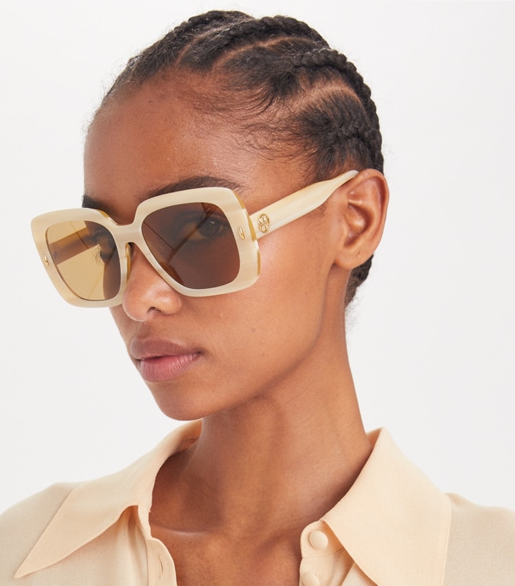 Tory Burch designer sunglasses & eyewear Miller Oversized Square Sunglasses in GRADIENT BURGUNDY/DARK VIOLET accessory on model