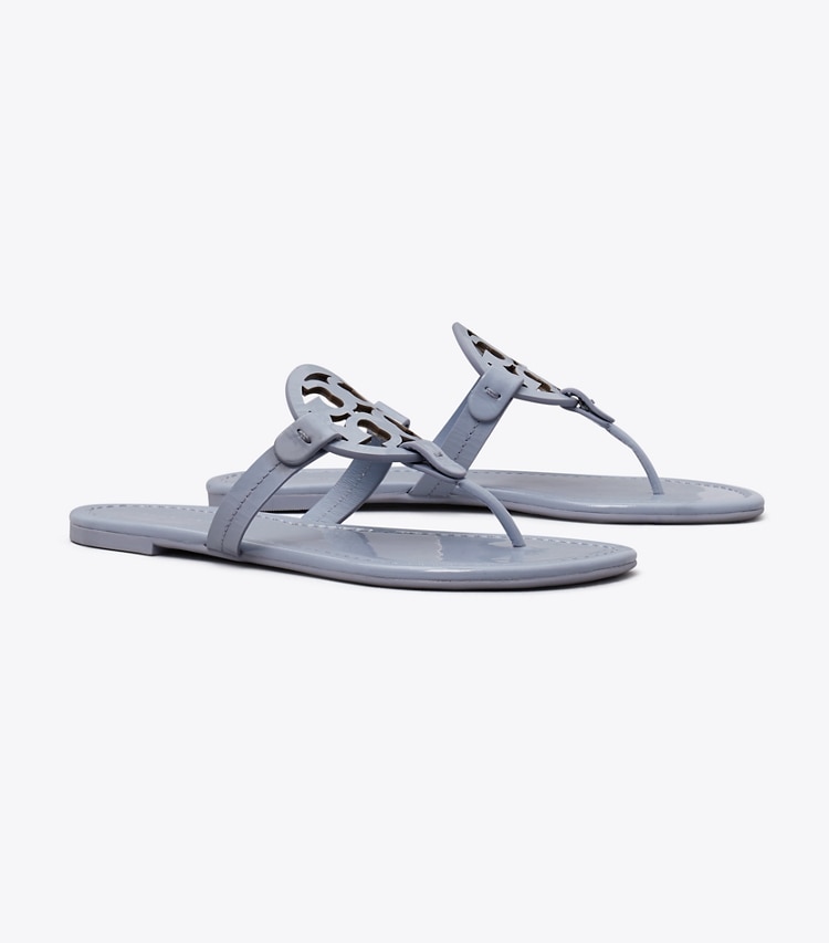 Tory Burch designer サンダル ミラー in VAPOR BLUE angle
