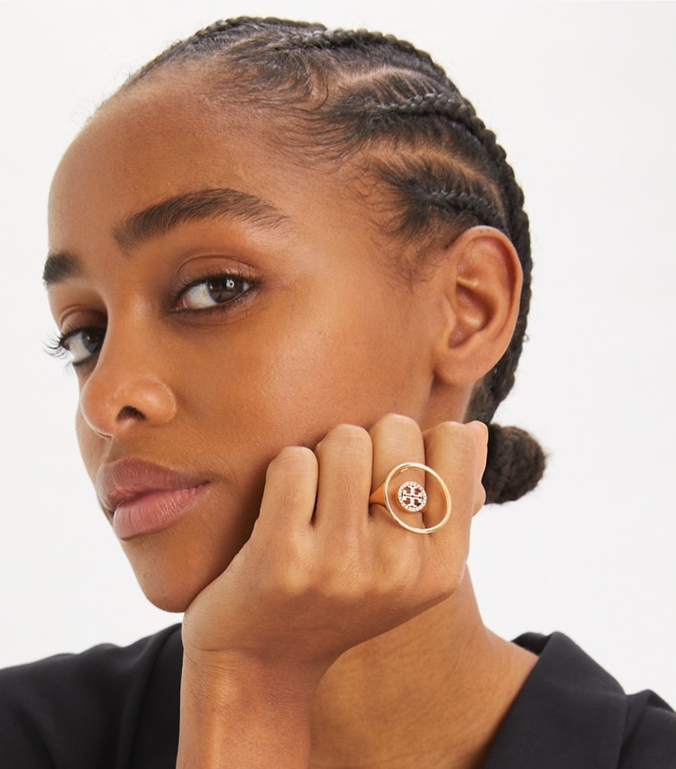 Tory Burch designer rings Miller Pavé Ring in Tory Gold / Crystal accessory on model