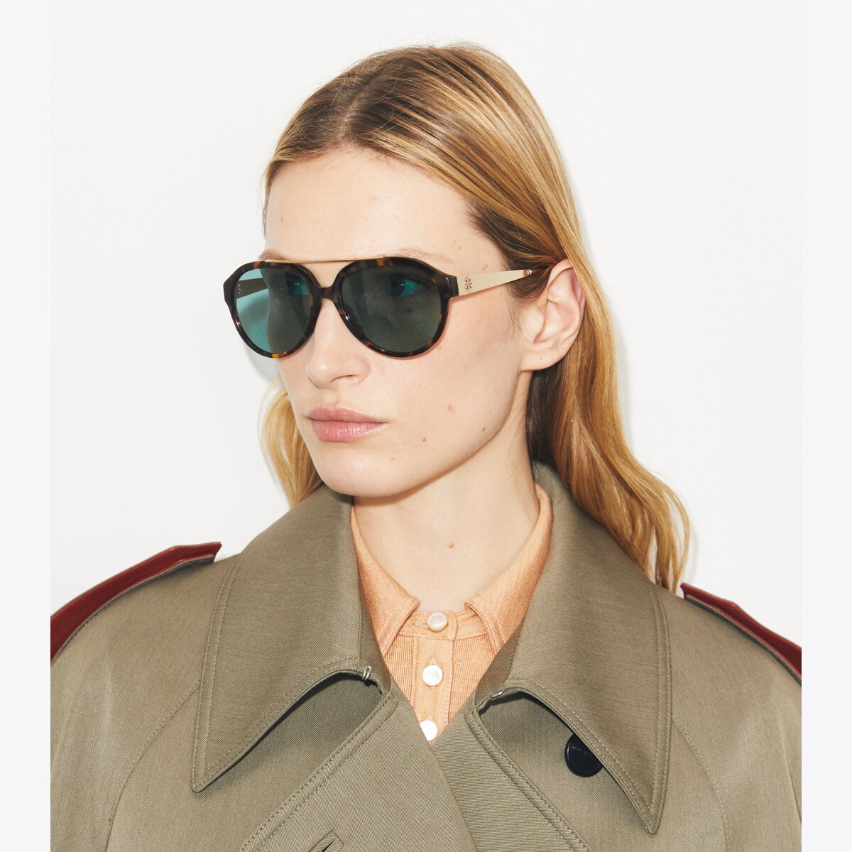 Miller Pilot Sunglasses: Women display picture 2