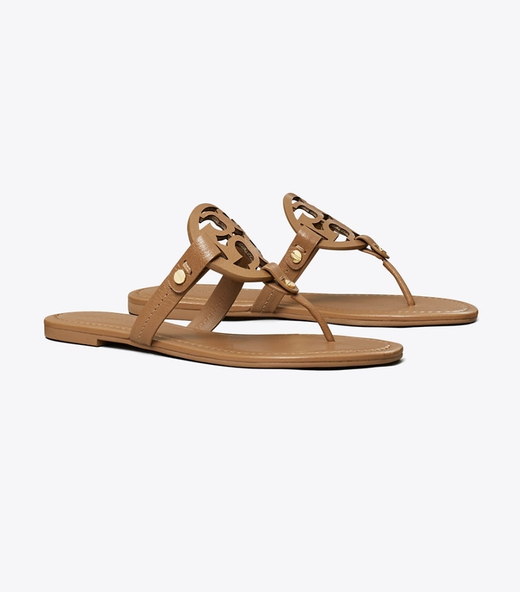Tory Burch designer sandalen Miller Sandale in ALMOND FLOUR angle