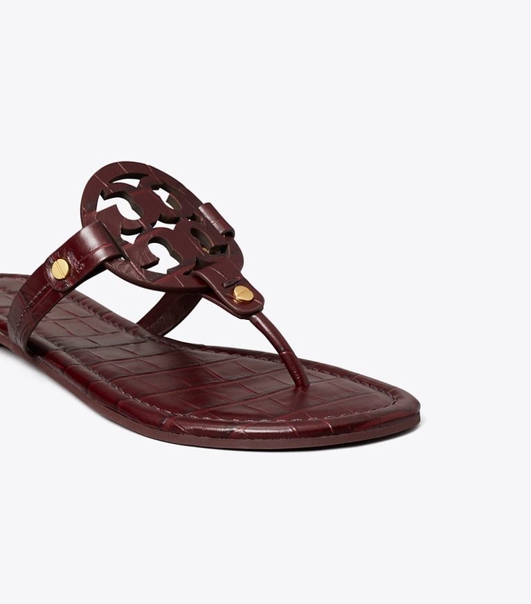 Tory Burch designer sandalen Miller Sandale aus Leder mit Krokoprägung in BORDO angle