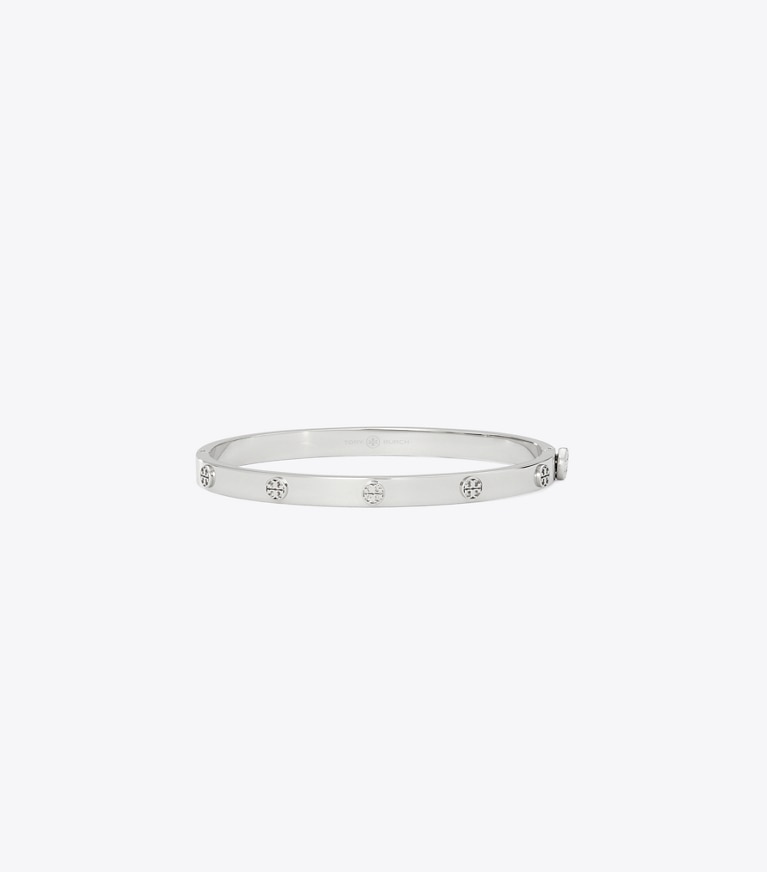 Tory Burch designer armbänder Miller Scharnierarmreif mit Nieten, 5 mm in Tory Silver front
