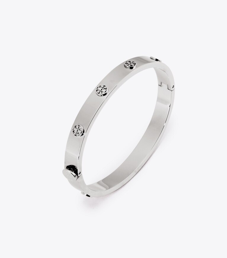 Tory Burch designer armbänder Miller Scharnierarmreif mit Nieten, 7 mm in Tory Silver front