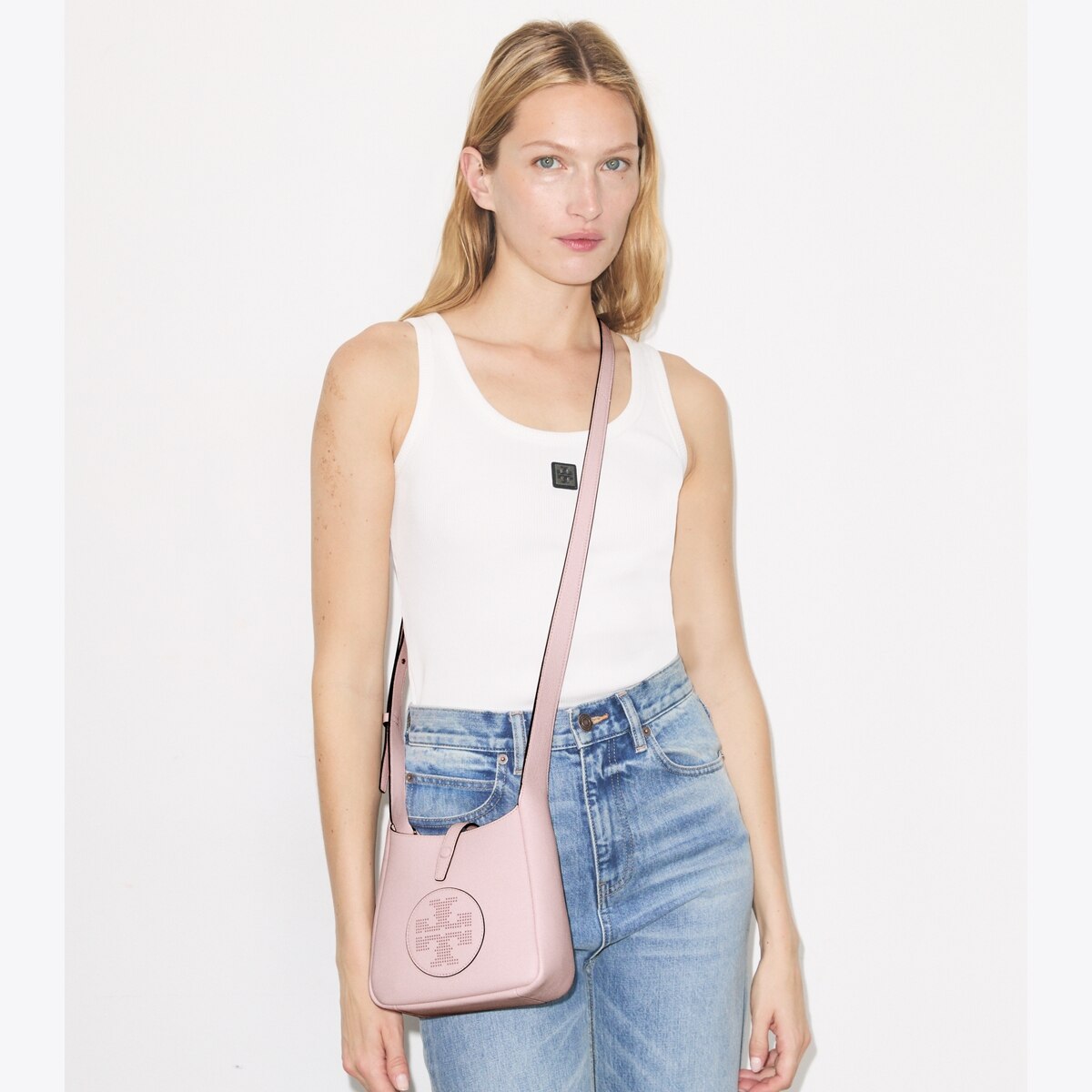 miller-swing-crossbody-bag- 