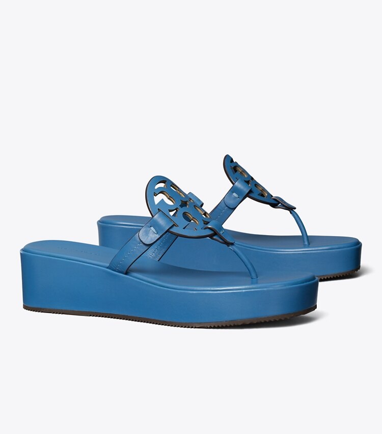 Tory Burch designer サンダル ミラー ウェッジサンダル in DARK BLUE AZURE angle
