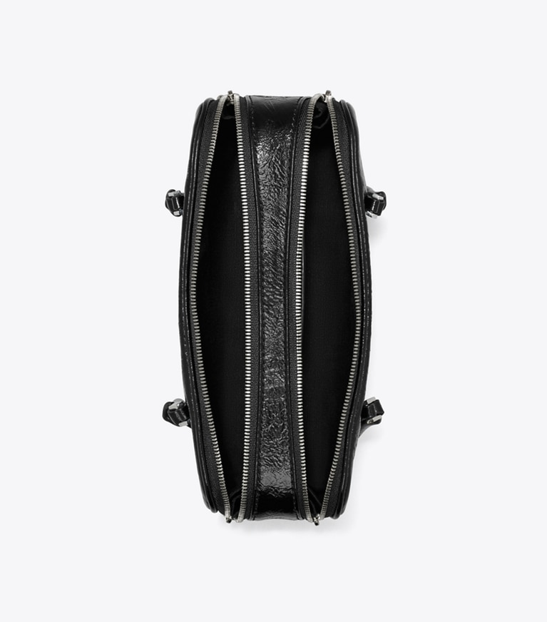 Tory Burch designer borse a tracolla Mini bauletto Marshmallow in pelle increspata in Black angle