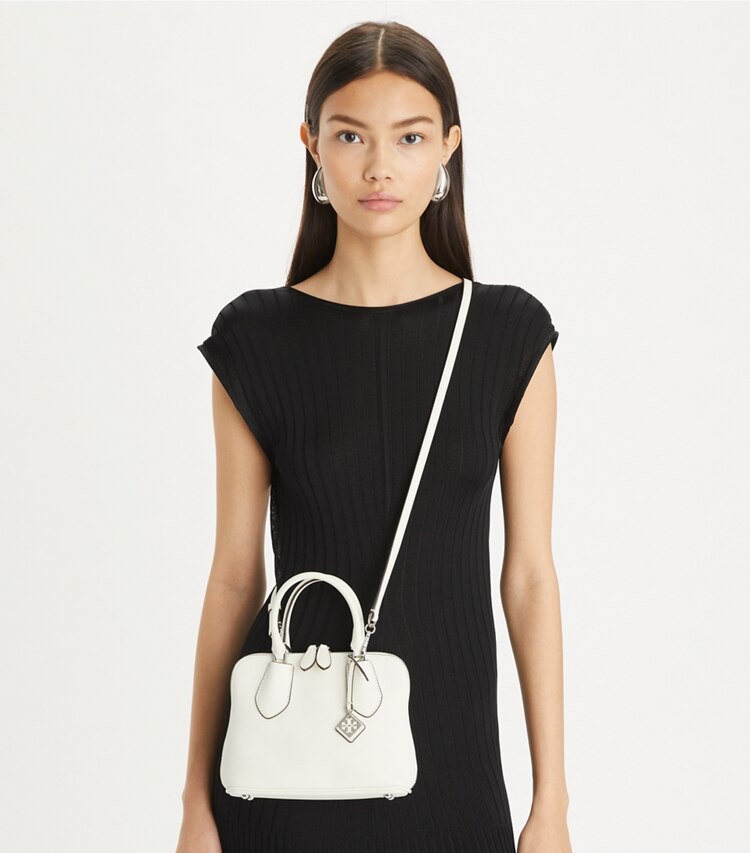 Tory Burch designer borse a spalla Mini borsa a bauletto Swing in White additional on model